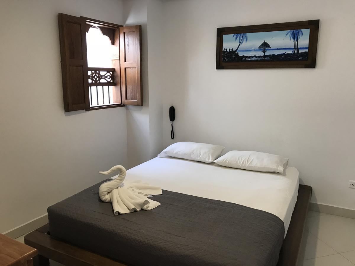 Hotel Bahia Guatapé Buitenkant foto